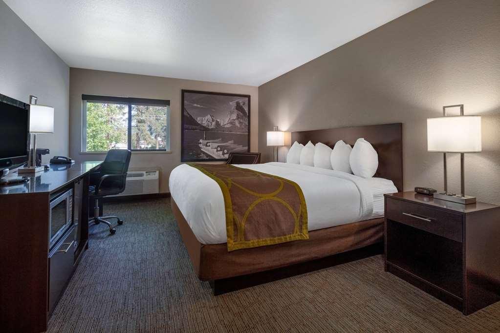 Hotel Super 8 By Wyndham St. Regis Zimmer foto